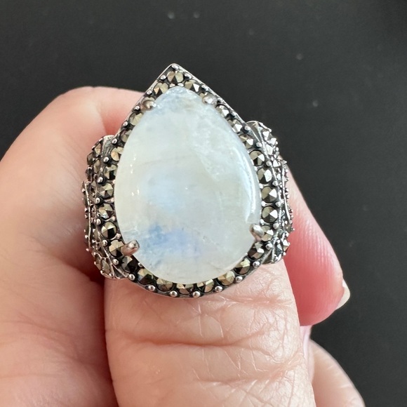 Vintage inspired Moonstone ring size 7 - Picture 6 of 13